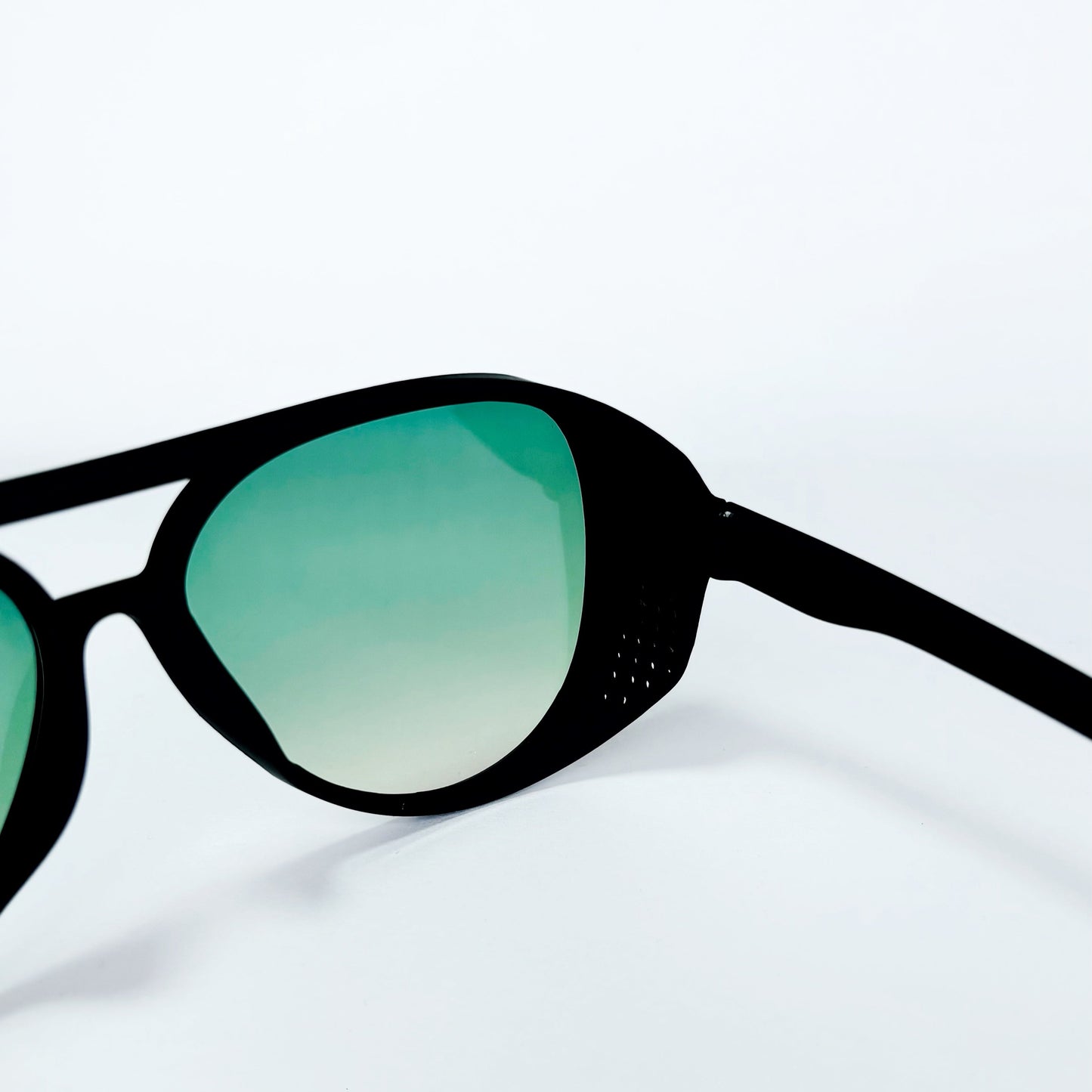 aviator-verde