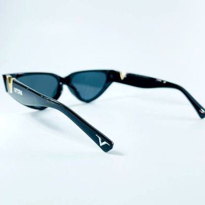 Glamure Black