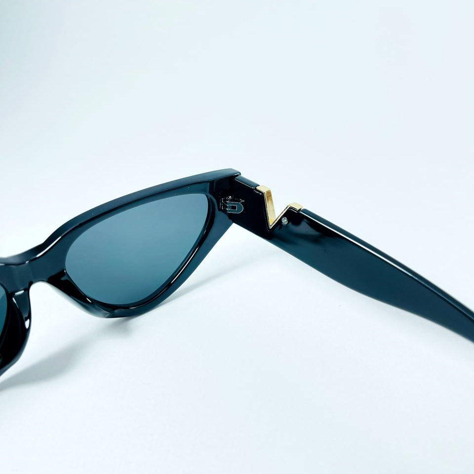 Glamure Black