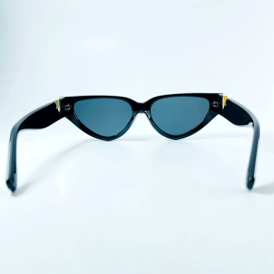 Glamure Black